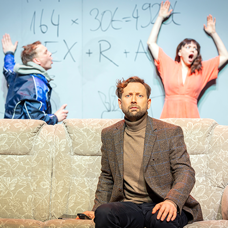 VAT Teater: PEAAEGU VÕRDSED
              
Getter
N, 29/05/2025 - 16:32



            Etendused
                                                


            