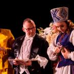 Rakvere_Teater_Presidendi_lustakas_vastuv6tt_ulakatele_lastele_foto_Kalev_Lilleorg