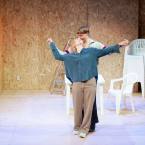 Foto Rakvere Teatri lavastusest "Lõputu suvi", fotograaf Joel Väli