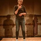 Foto Rakvere Teatri lavastusest "Tikutoos", fotograaf Gabriela Järvet