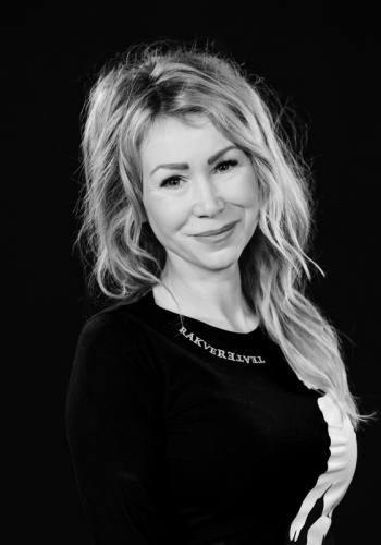 Leena Romov